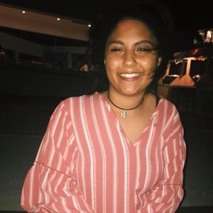 Meet your Posher, Chanelle